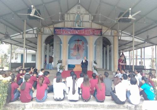 Tĩnh Tâm Mùa Chay 2016 - Di Dân Công Giáo Đà Nẵng tại Gx. An Ngãi Đông